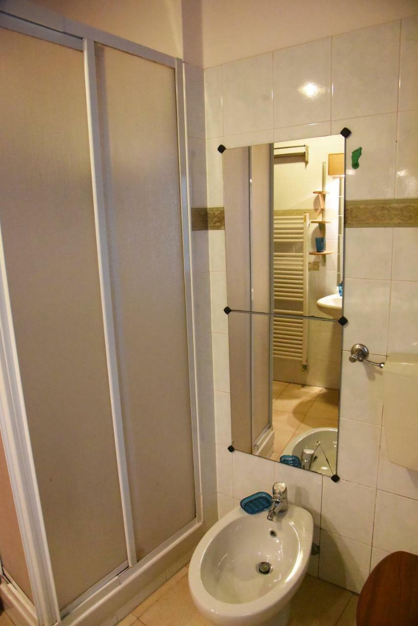 Ferienwohnung Cozy Garden Retrait Varenna Exterior foto